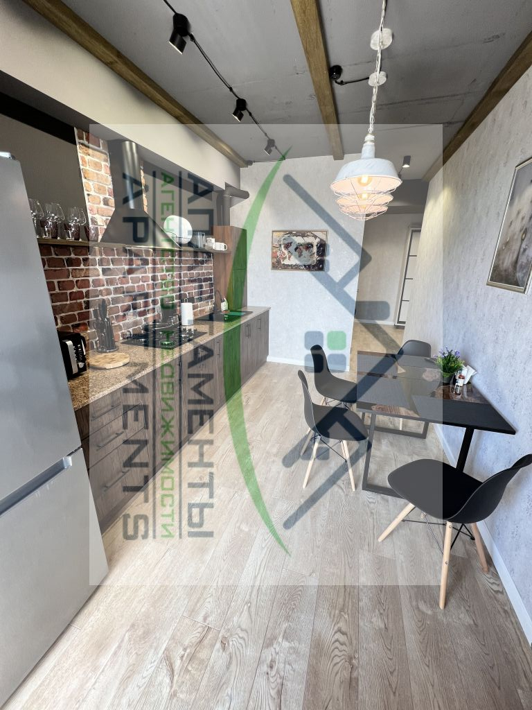 Продажа 2-комнатной квартиры, Пятигорск, Адмиральского ул,  1А