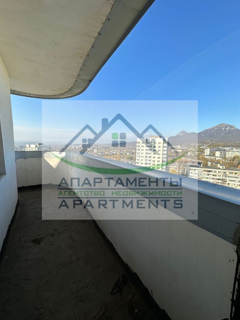 Продажа 3-комнатной квартиры, Пятигорск, Калинина пр-кт,  5а