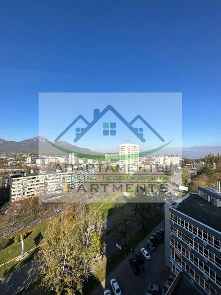Продажа 3-комнатной квартиры, Пятигорск, Калинина пр-кт,  5а