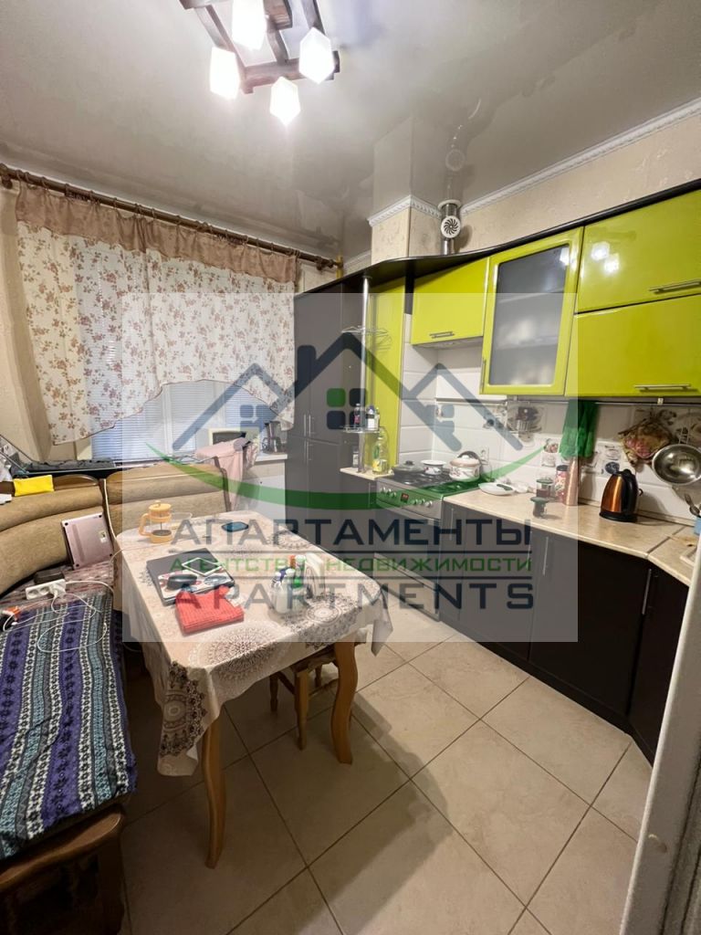 Продажа 2-комнатной квартиры, Ессентуки, Орджоникидзе ул,  83А