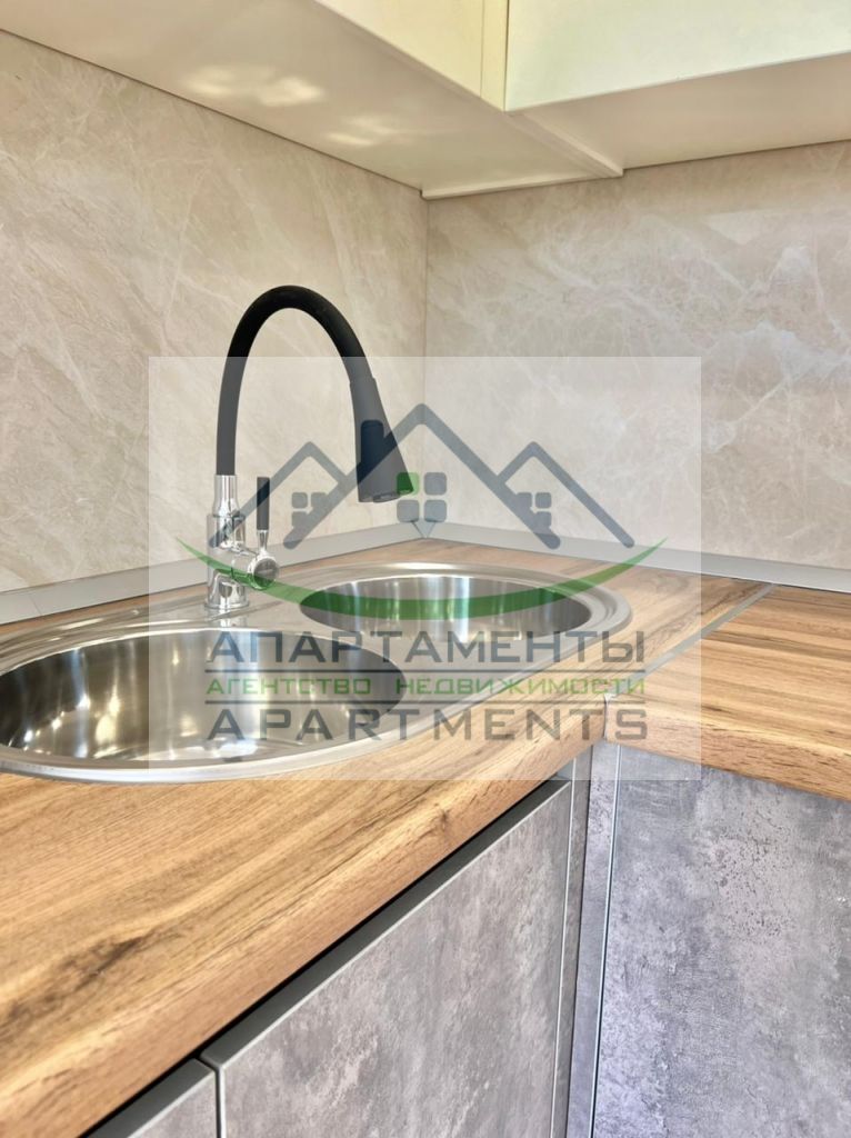 Продажа 3-комнатной квартиры, Пятигорск, Калинина пр-кт,  2корпус 2