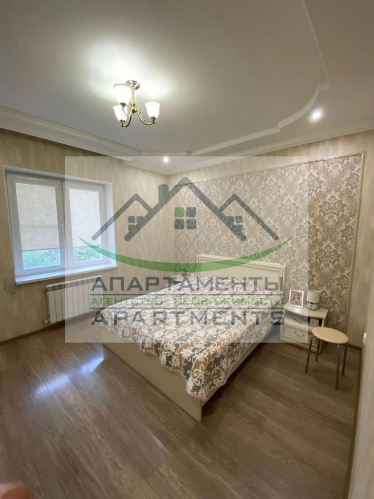 Продажа дома, 188м <sup>2</sup>, 3 сот., Пятигорск, Козлова ул,  3