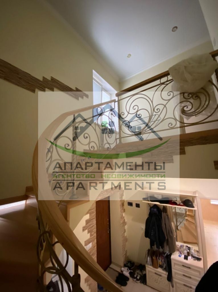 Продажа дома, 188м <sup>2</sup>, 3 сот., Пятигорск, Козлова ул,  3