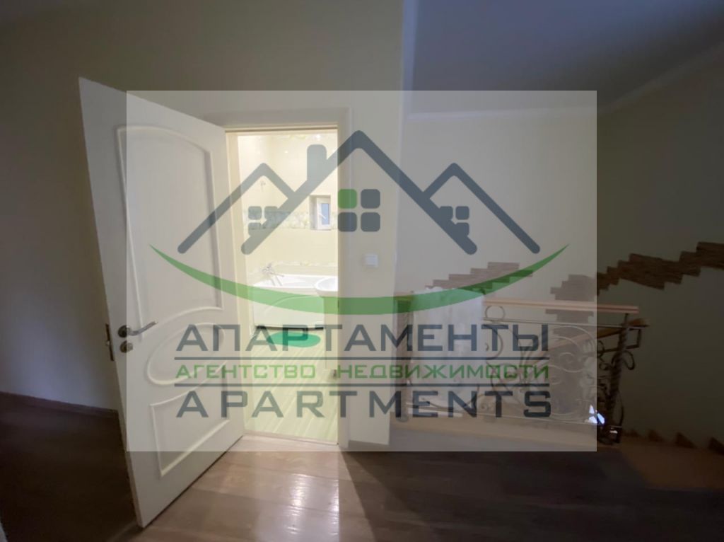 Продажа дома, 188м <sup>2</sup>, 3 сот., Пятигорск, Козлова ул,  3