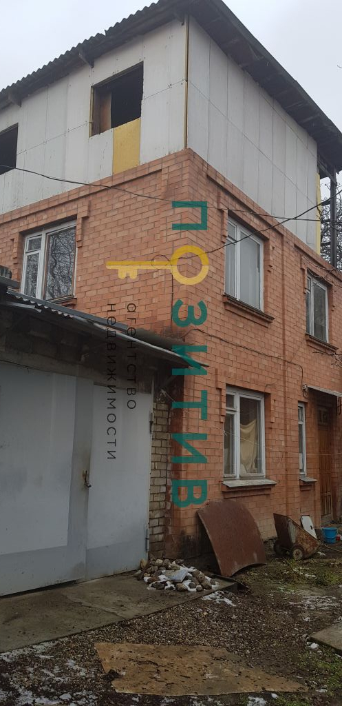 Продажа 5-комнатной квартиры, Пятигорск, Октябрьская ул,  64