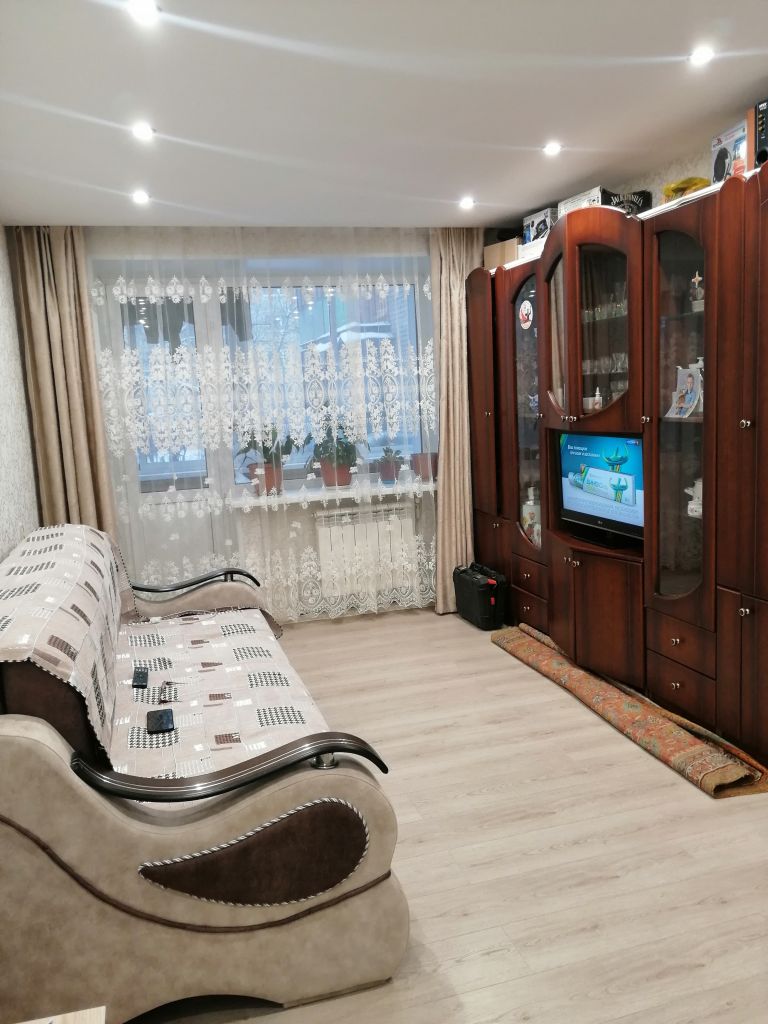 Продажа 3-комнатной квартиры, Иваново, Чайковского 2-я ул,  10А