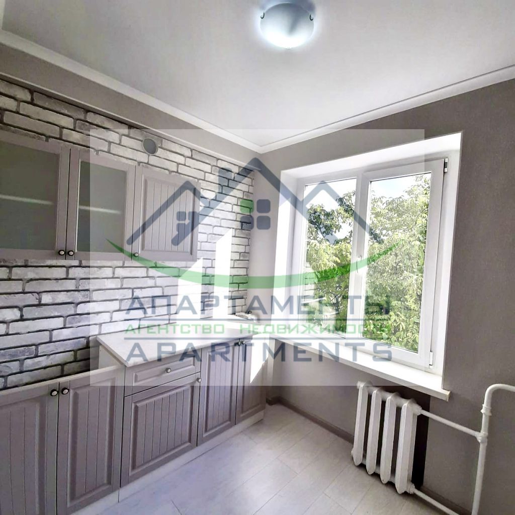 Продажа 2-комнатной квартиры, Пятигорск, Юлиуса Фучика ул,  4к2