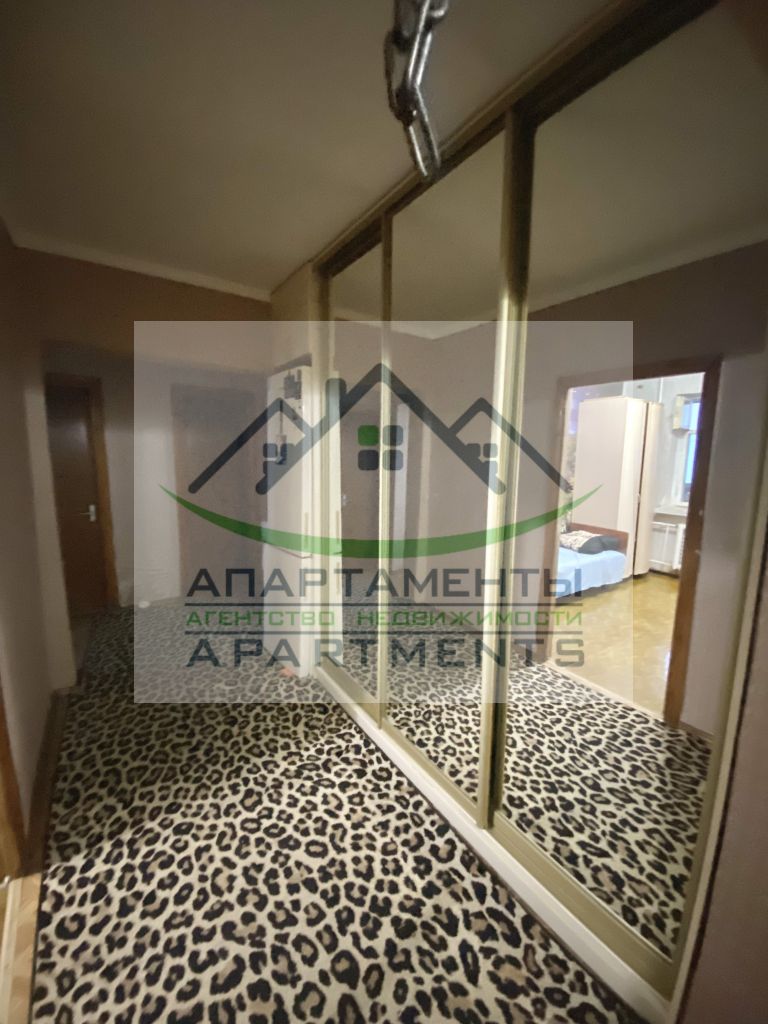 Продажа 3-комнатной квартиры, Пятигорск, Адмиральского ул,  2к3