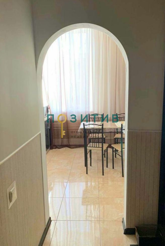 Продажа 2-комнатной квартиры, Пятигорск, Кирова пр-кт,  58