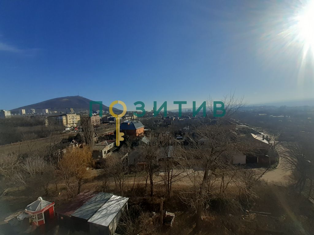 Продажа 2-комнатной квартиры, Пятигорск, Железнодорожная ул,  121