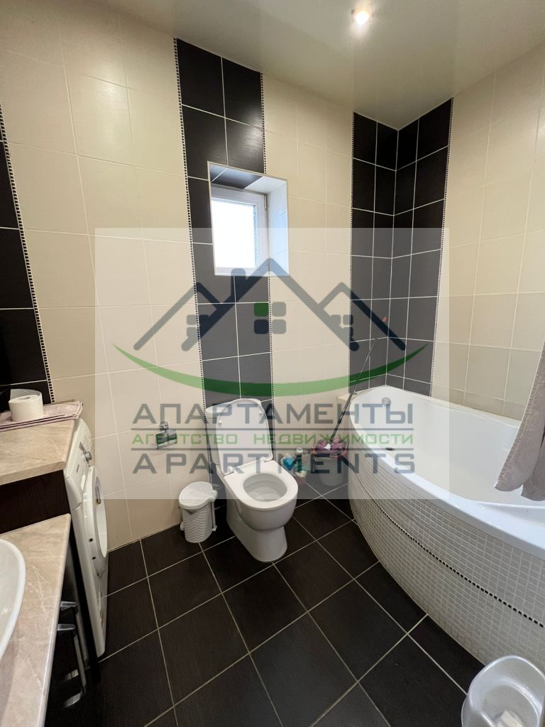 Продажа 4-комнатной квартиры, Ставропольский, Ляпидяевского,  21