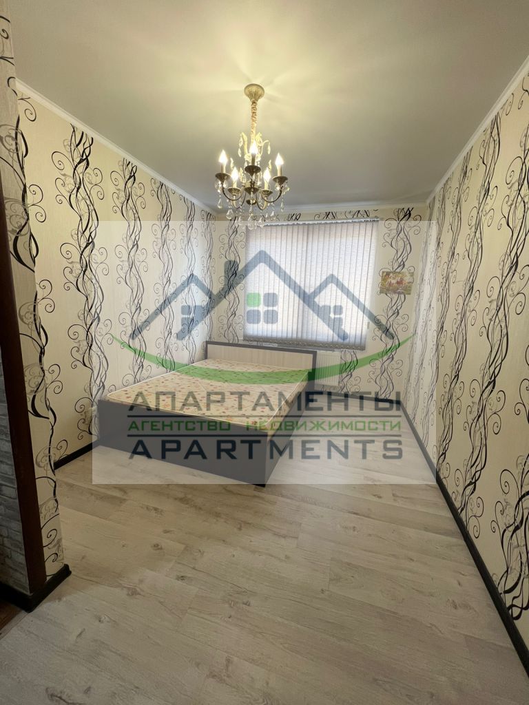 Продажа 1-комнатной квартиры, Ессентуки, Шмидта ул,  100