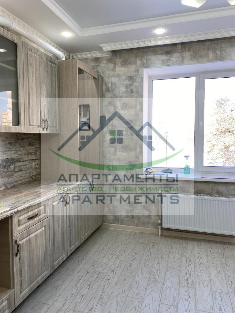 Продажа 2-комнатной квартиры, Ессентуки, Московская ул,  8