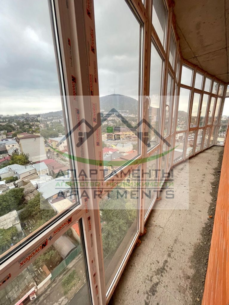 Продажа 2-комнатной квартиры, Пятигорск, Бунимовича ул,  15к2