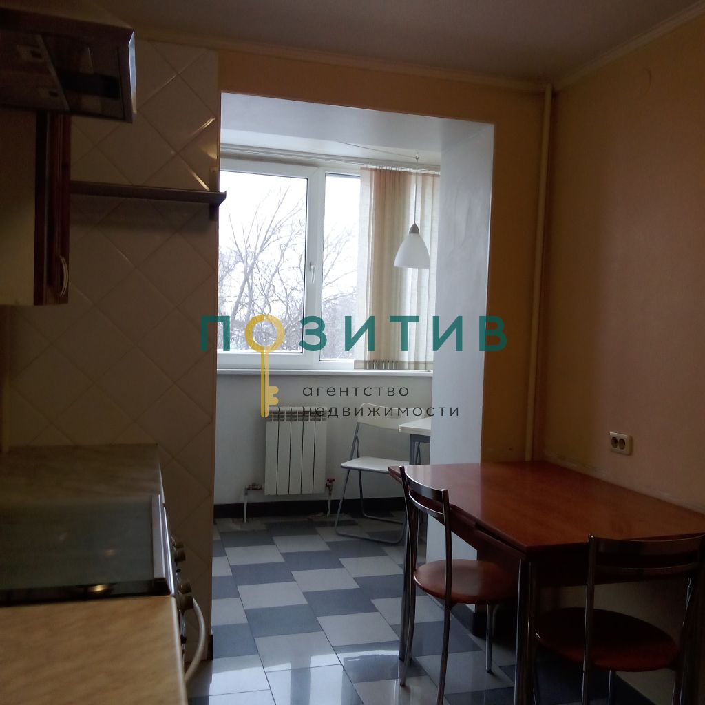 Продажа 3-комнатной квартиры, Пятигорск, Крайнего ул,  2