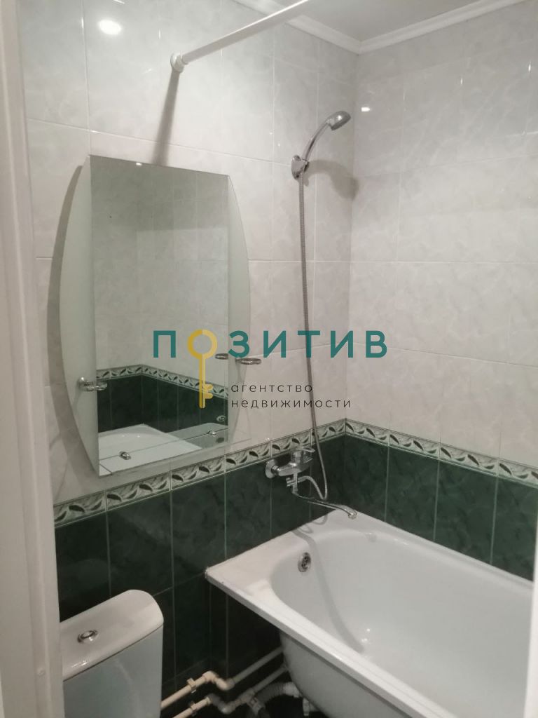 Продажа 2-комнатной квартиры, Пятигорск, Адмиральского ул,  2