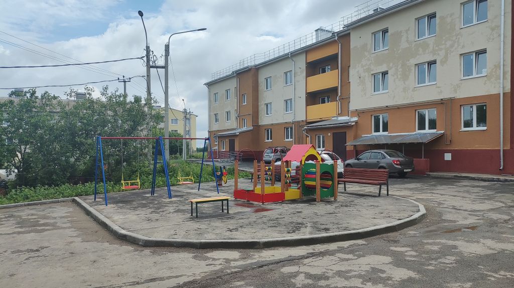 Продажа 2-комнатной квартиры, Новый, центральная,  48к2