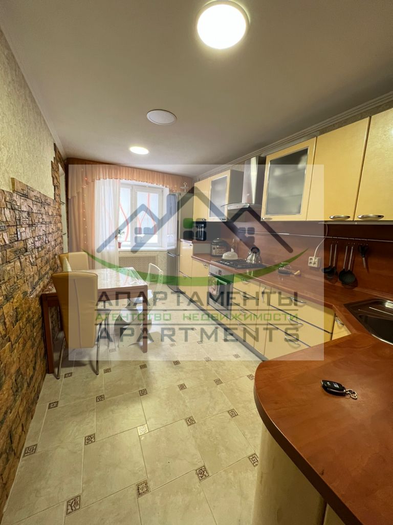 Продажа 3-комнатной квартиры, Ессентуки, Буачидзе ул,  4