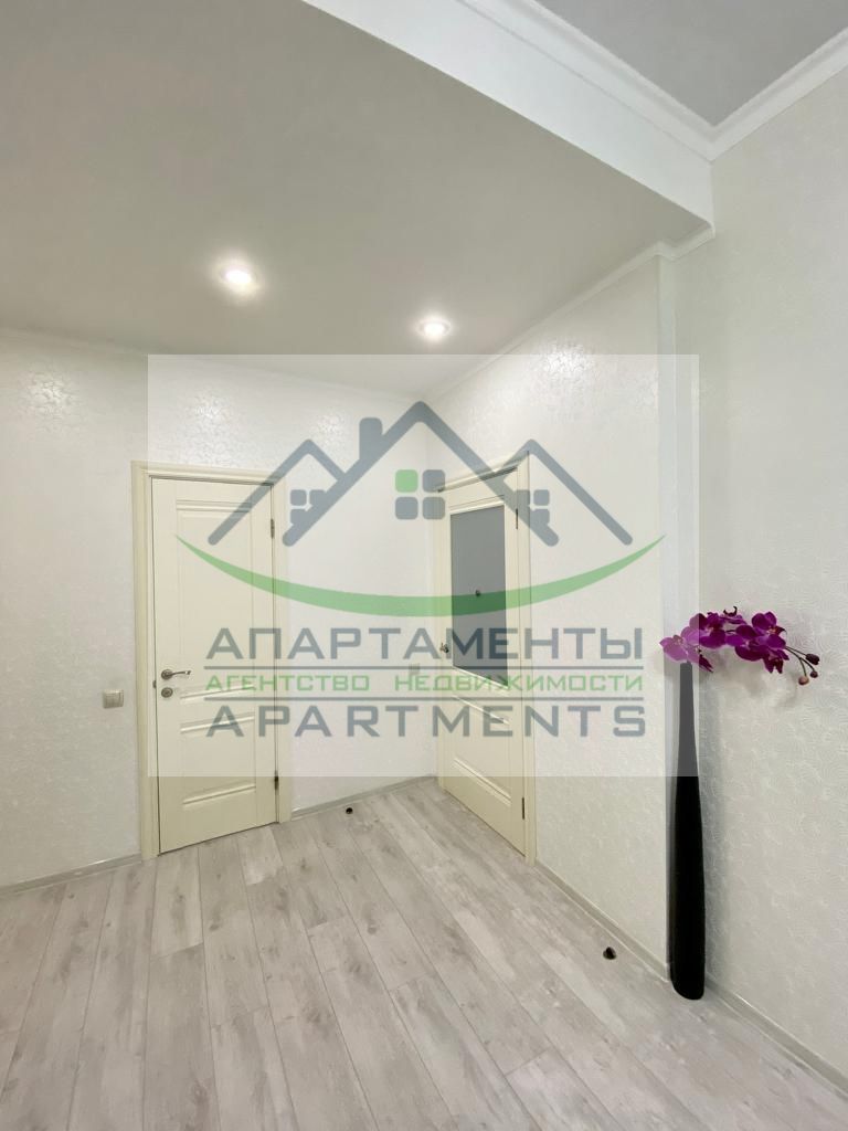 Продажа 3-комнатной квартиры, Ессентуки, Октябрьская ул,  337/1