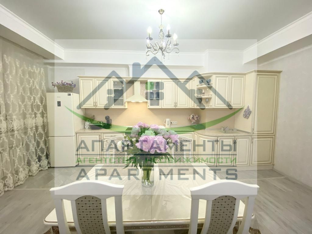 Продажа 3-комнатной квартиры, Ессентуки, Октябрьская ул,  337/1