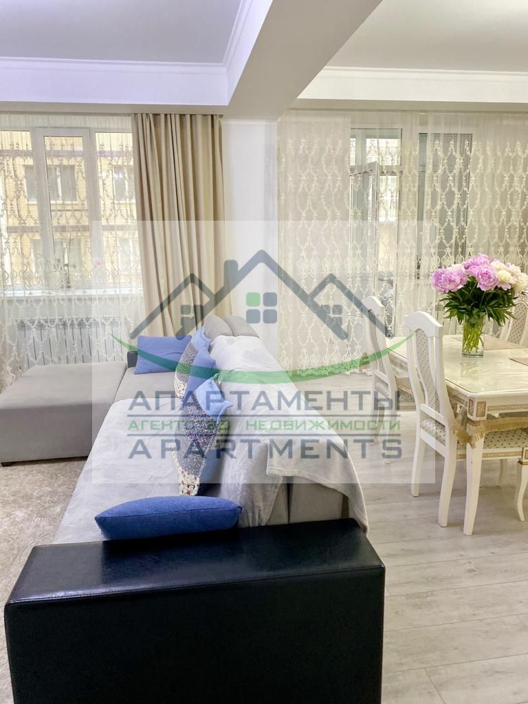 Продажа 3-комнатной квартиры, Ессентуки, Октябрьская ул,  337/1