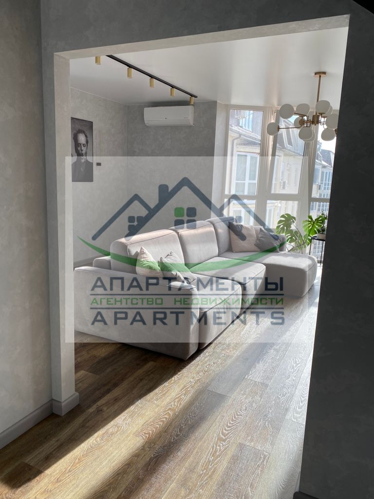 Продажа 4-комнатной квартиры, Пятигорск, Оранжерейная ул,  21к3