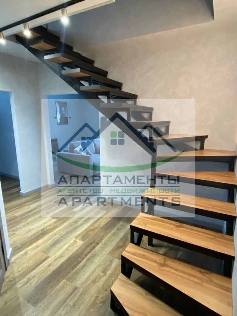 Продажа 4-комнатной квартиры, Пятигорск, Оранжерейная ул,  21к3