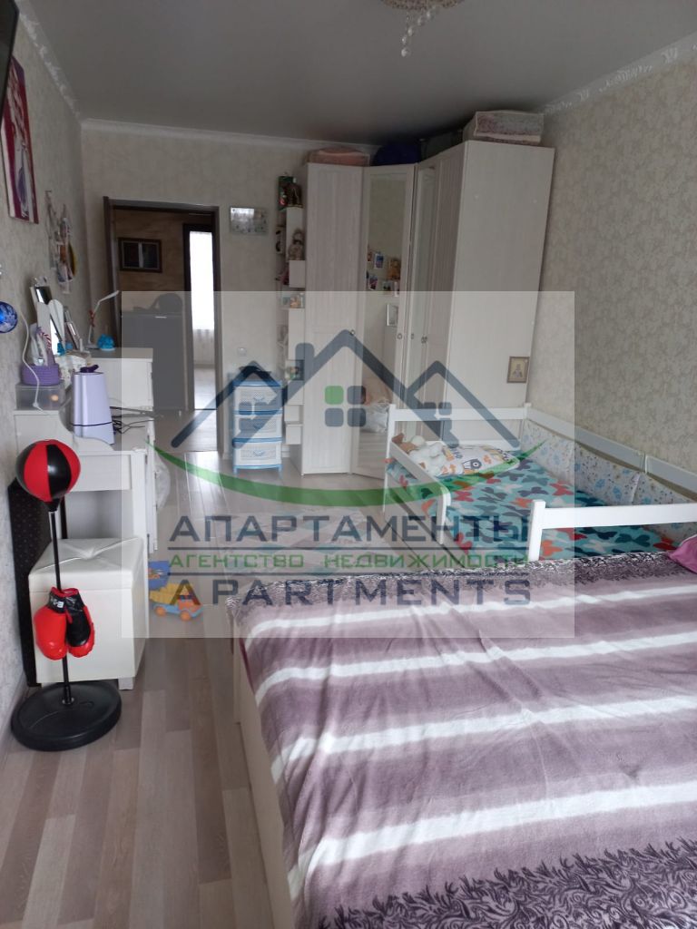 Продажа 3-комнатной квартиры, Ставропольский, Садовая,  9