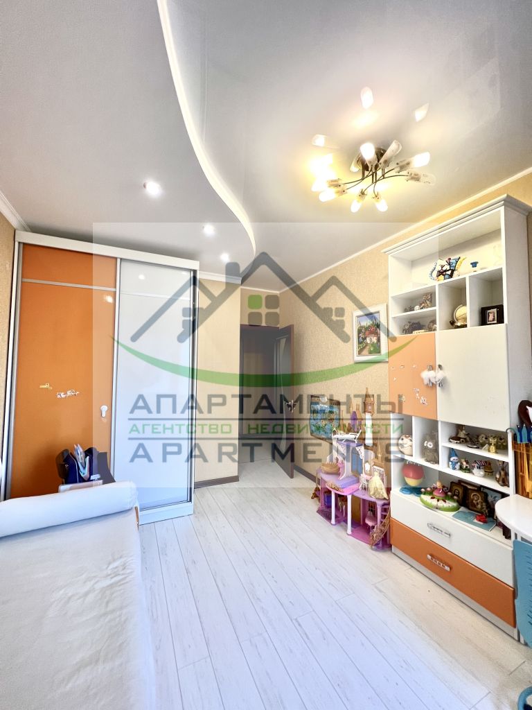 Продажа 4-комнатной квартиры, Пятигорск, Нежнова ул,  67к3