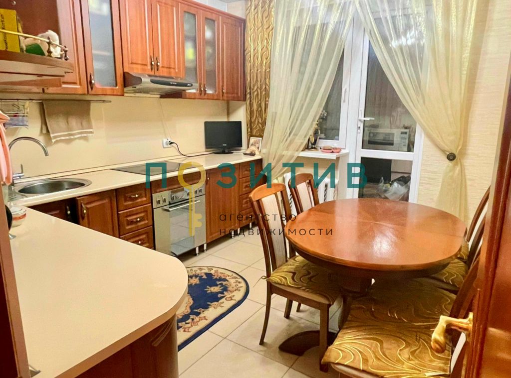 Продажа 2-комнатной квартиры, Пятигорск, Адмиральского ул,  8к5