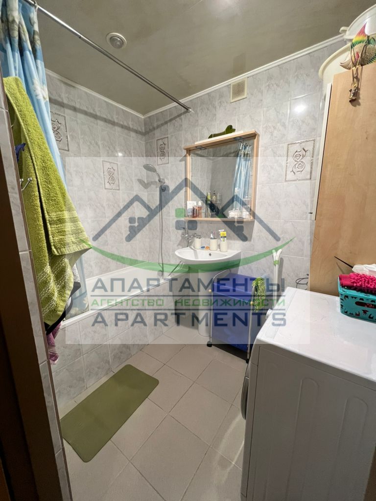 Продажа 3-комнатной квартиры, Ессентуки, Нелюбина ул,  25