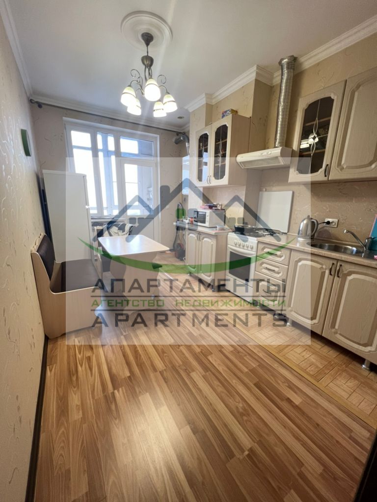 Продажа 1-комнатной квартиры, Ессентуки, Орджоникидзе ул,  83А