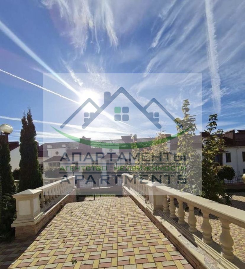 Продажа дома, 340м <sup>2</sup>, 2 сот., Пятигорск, Кучуры ул,  4Р