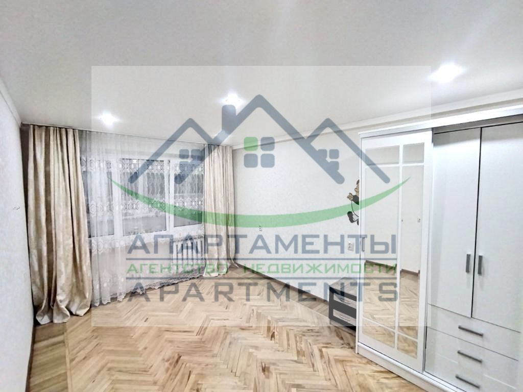 Продажа 4-комнатной квартиры, Пятигорск, Мира ул,  39