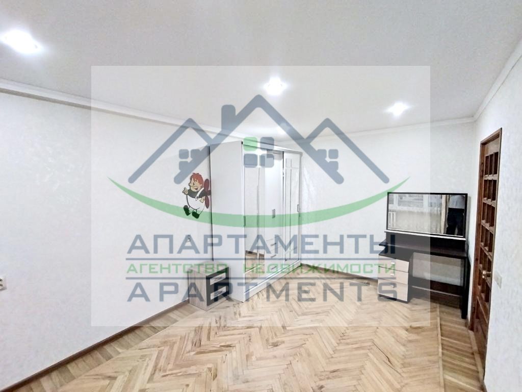 Продажа 4-комнатной квартиры, Пятигорск, Мира ул,  39