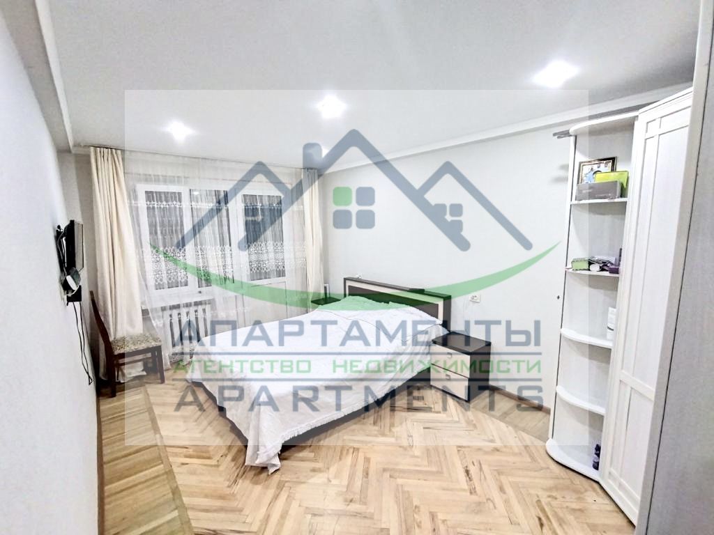 Продажа 4-комнатной квартиры, Пятигорск, Мира ул,  39