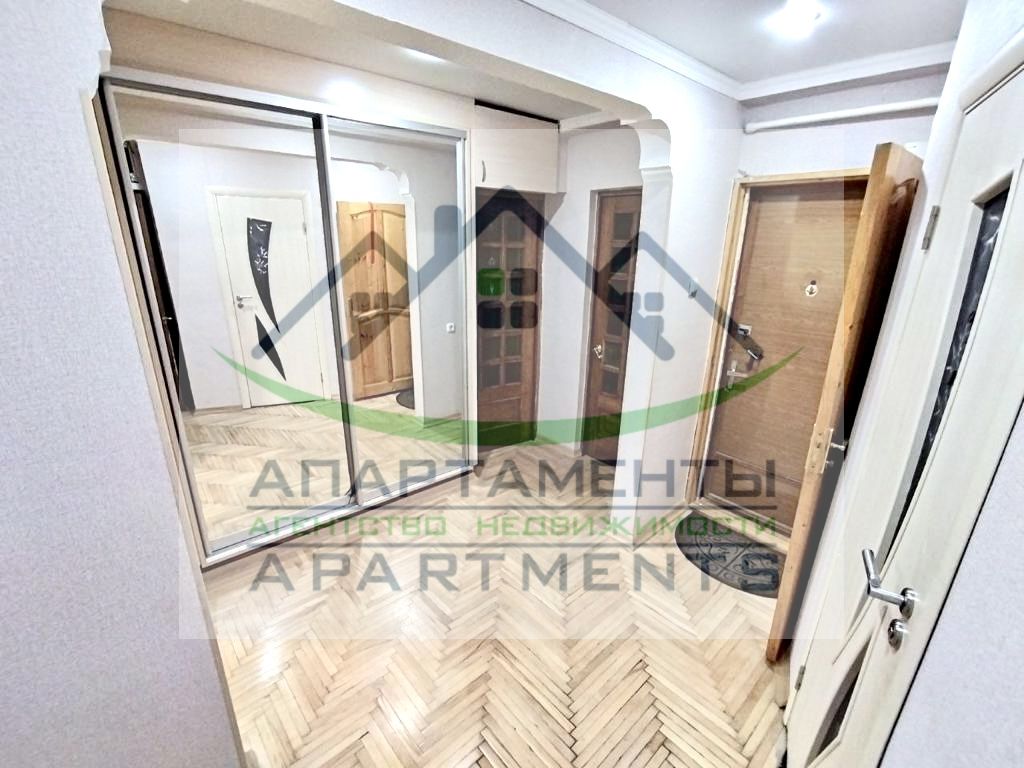 Продажа 4-комнатной квартиры, Пятигорск, Мира ул,  39