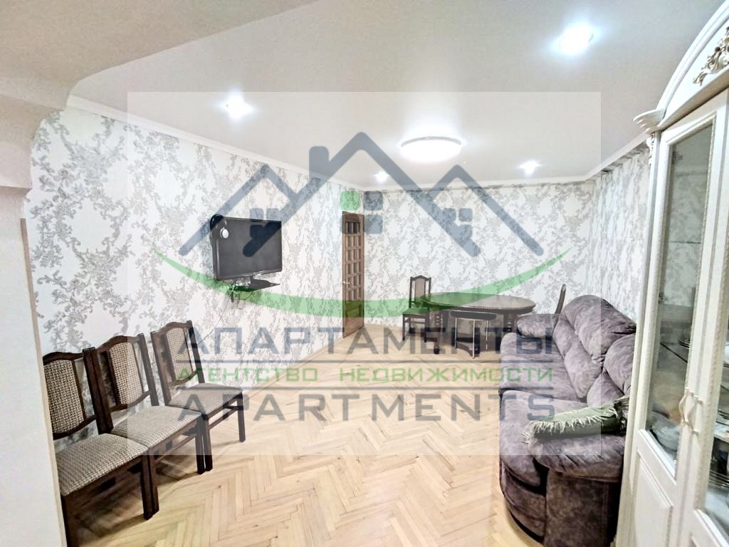 Продажа 4-комнатной квартиры, Пятигорск, Мира ул,  39