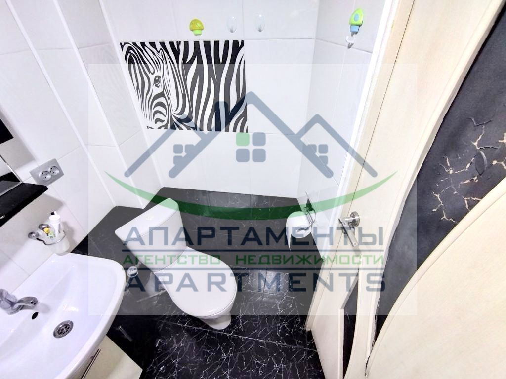 Продажа 4-комнатной квартиры, Пятигорск, Мира ул,  39