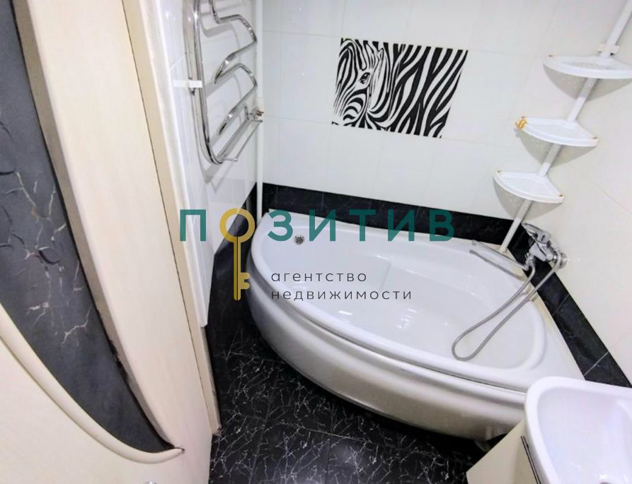 Продажа 4-комнатной квартиры, Пятигорск, Мира ул,  39