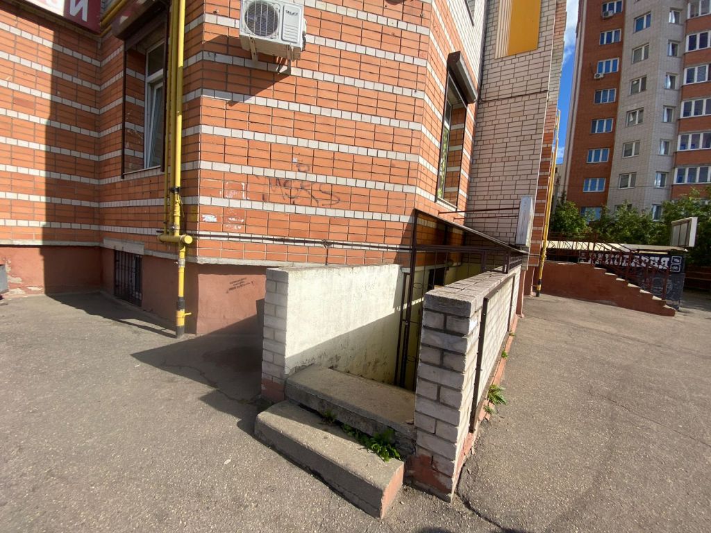 Аренда коммерческой недвижимости, 54м <sup>2</sup>, Смоленск, Рыленкова ул,  57А