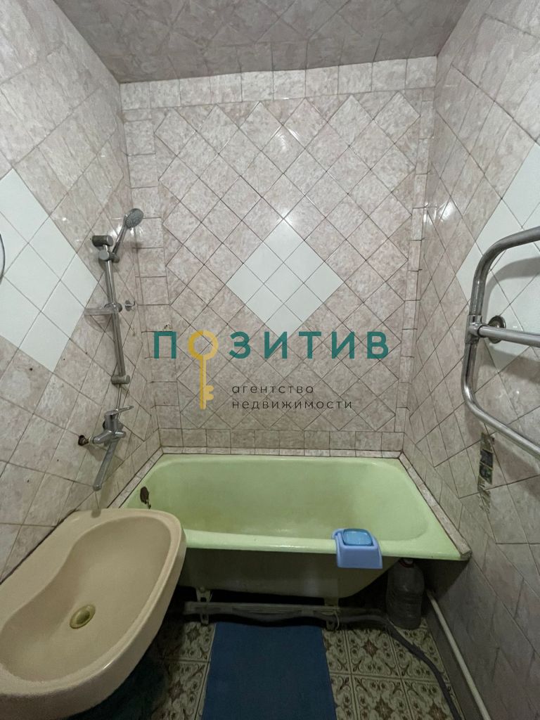 Продажа 3-комнатной квартиры, Пятигорск, Адмиральского ул,  2к3