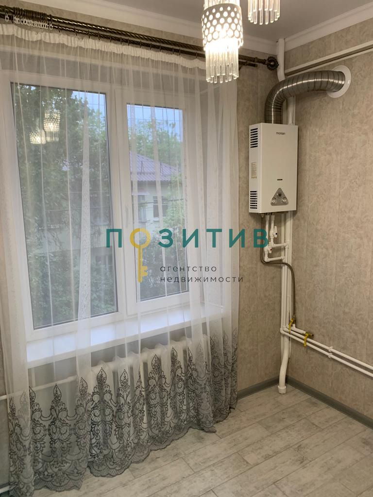 Продажа 3-комнатной квартиры, Пятигорск, 2-й проезд,  12