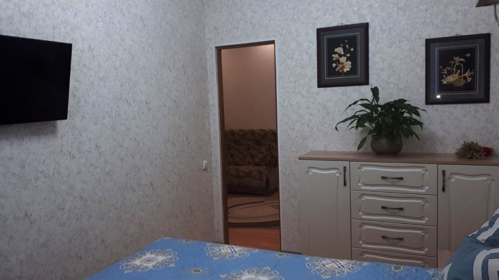 Продажа 3-комнатной квартиры, Брянск, Угольная ул,  19