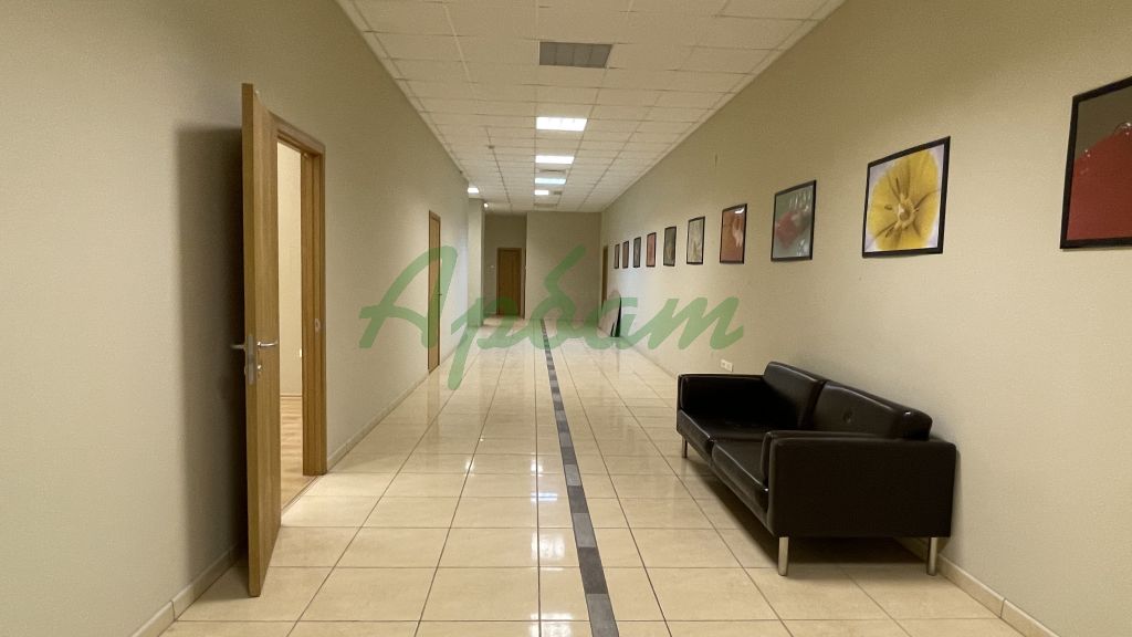 Продажа коммерческой недвижимости, 300м <sup>2</sup>, Тверь, Вагжановский пер,  9