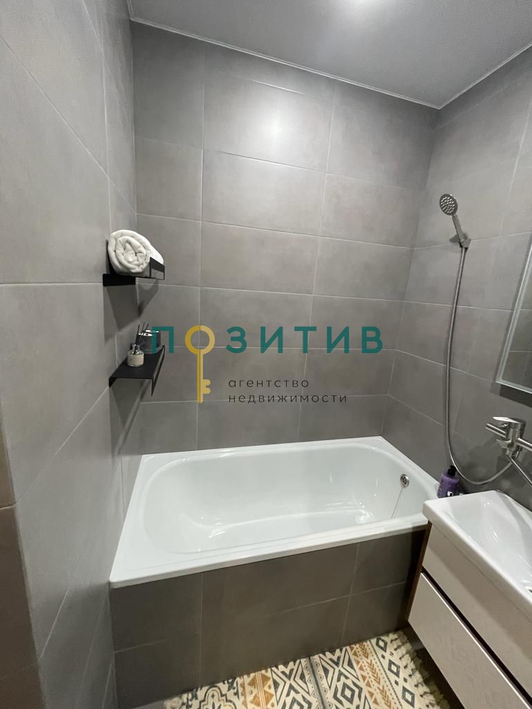 Продажа 1-комнатной квартиры, Минеральные Воды, Чапаева ул,  21Б