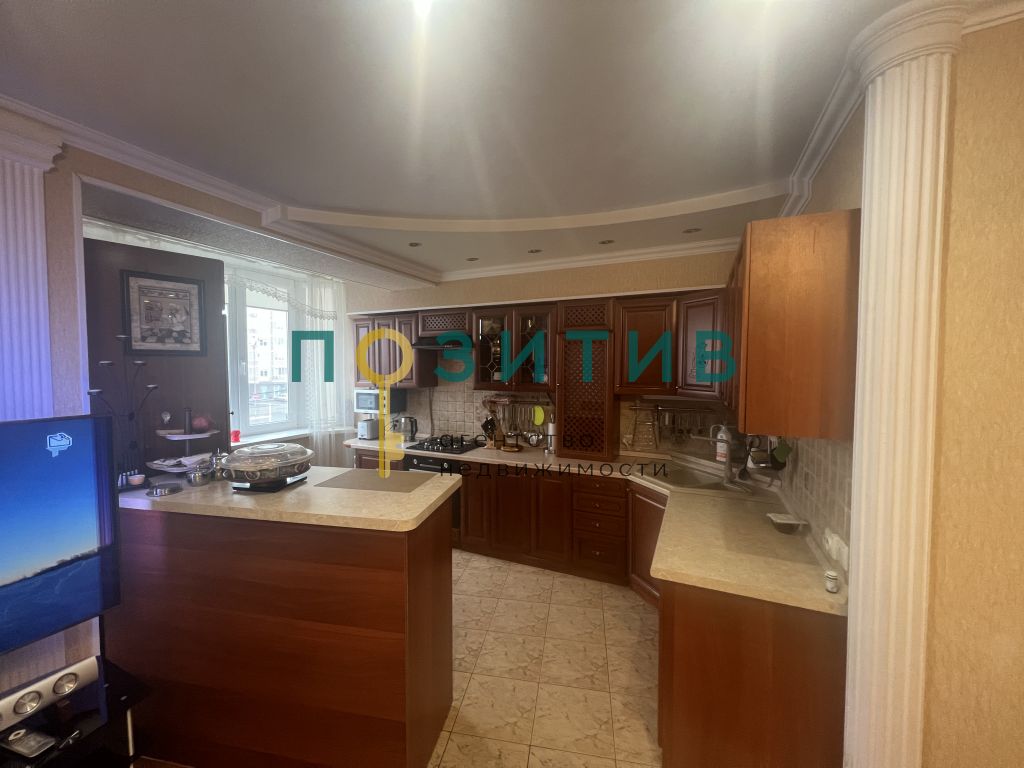 Продажа 3-комнатной квартиры, Ессентуки, 200 лет КМВ ул,  1