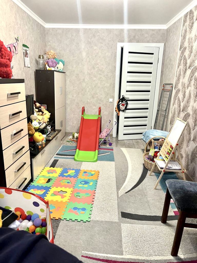 Продажа 3-комнатной квартиры, Пятигорск, Февральская ул,  190