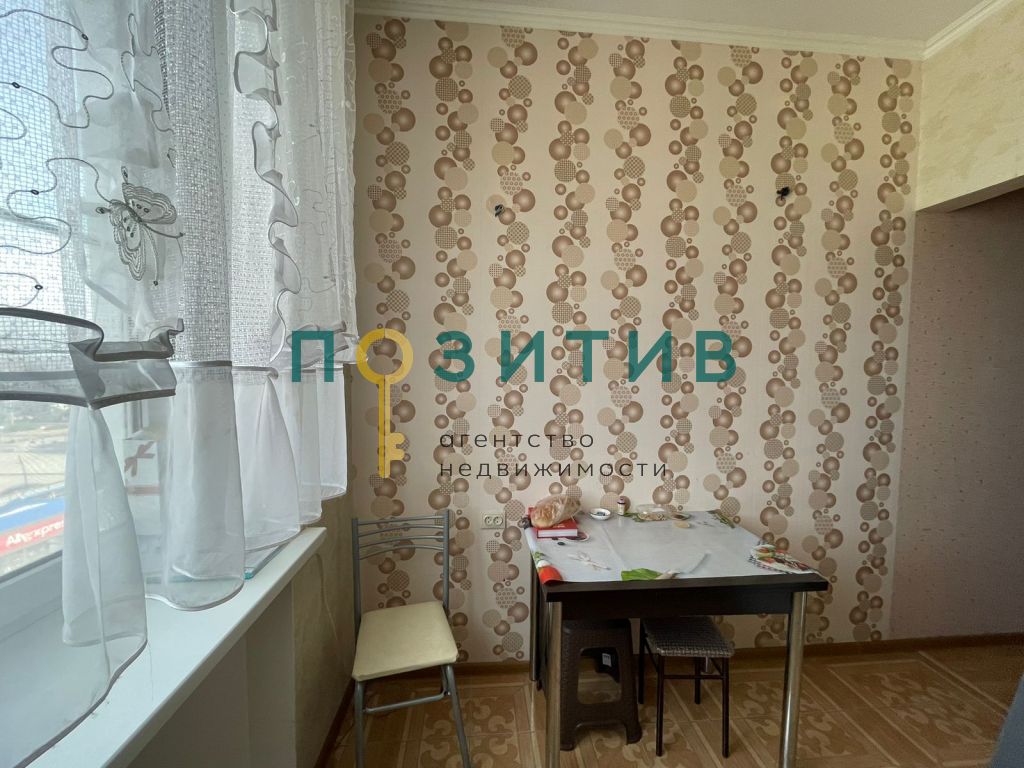 Продажа 2-комнатной квартиры, Минеральные Воды, Ленина ул