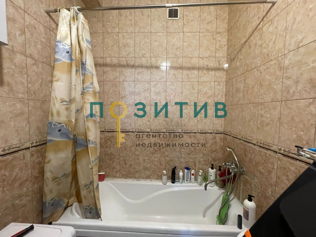 Продажа 2-комнатной квартиры, Минеральные Воды, Ленина ул